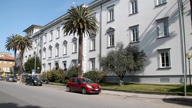 Tabarracci senza elettricità, chiude il centro prelievi