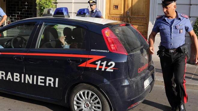 Furti di computer e gioielli nelle case: la banda finisce in trappola