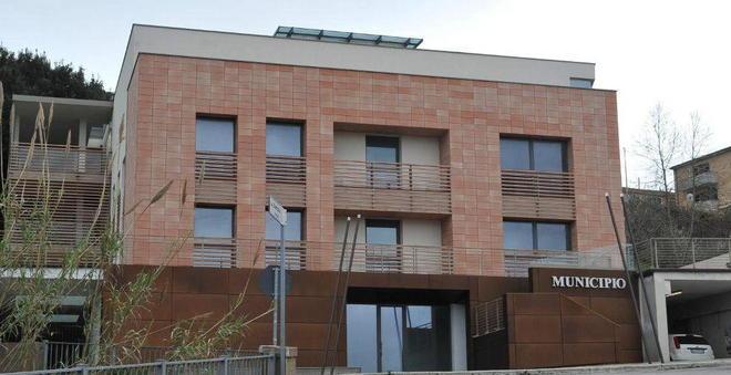 Capoliveri apre il nuovo municipio 