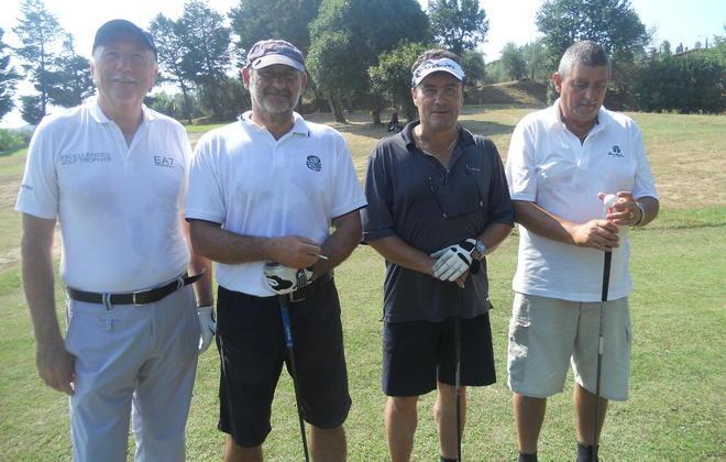 Al Golf club solo con tessera prepagata 