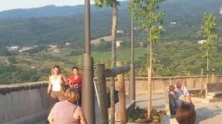 Volontari del Poggio ripuliscono il paese