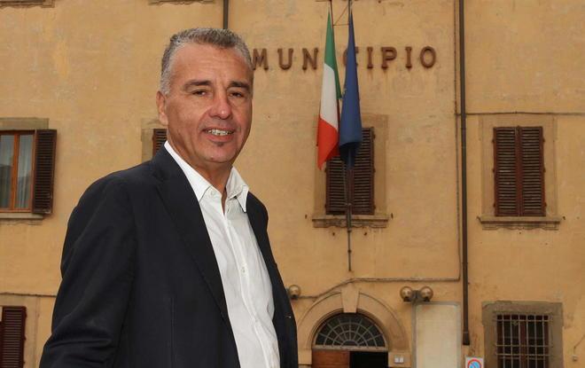 Lettera minatoria e 2 cartucce al sindaco 
