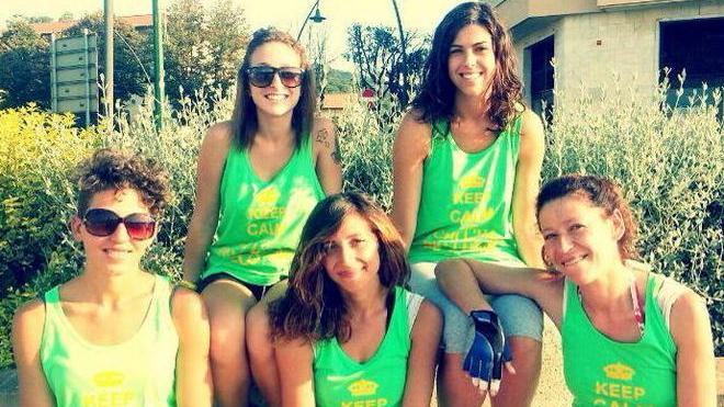 Le donne si sfidano, cinque equipaggi in mare per il Palio