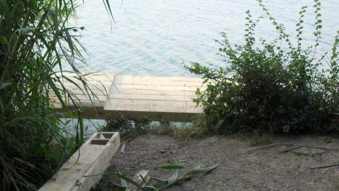 Laghi Braccini, a Ferragosto surf sui cavi