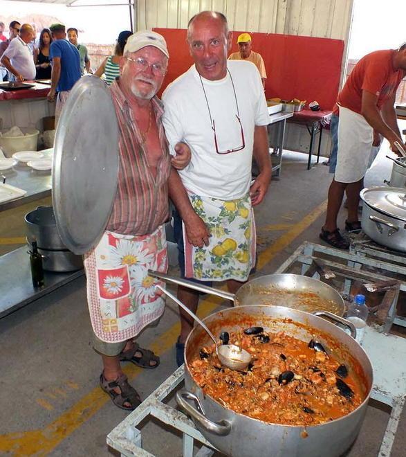 I piatti della tradizione e poi il “padellone” alla 35ª Sagra del pesce 