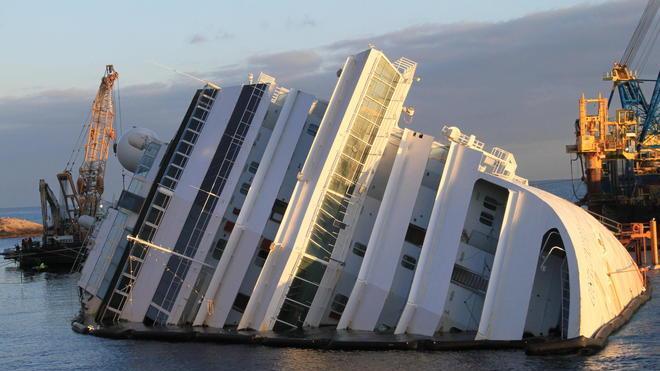 Demolizione della Concordia, timori di inquinamento