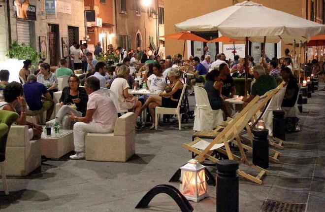 Che bello il centro a lume di candela 