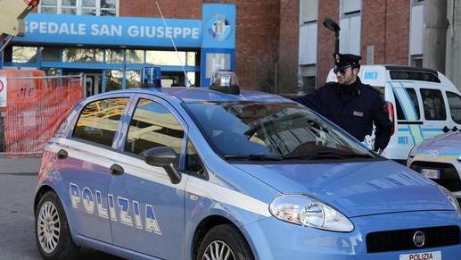 Fugge dai bagni in ospedale dopo l’arresto per un furto
