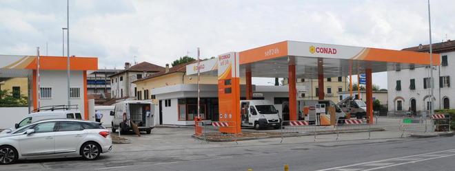 Conad apre un distributore low-cost 