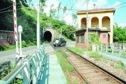 Muore investito da un treno 
