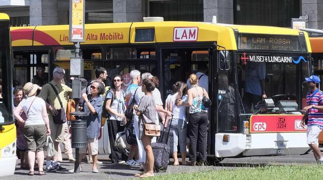 «La linea rossa non funziona e al lavoro si arriva in ritardo»