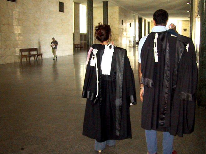 Condannato per rapina ma il legale lo paga lo Stato 
