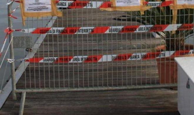 Pontile a Porto Ercole, stop alla rimozione