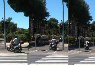 Furbetti sul viale Nazario Sauro, ecco come evitano il semaforo 