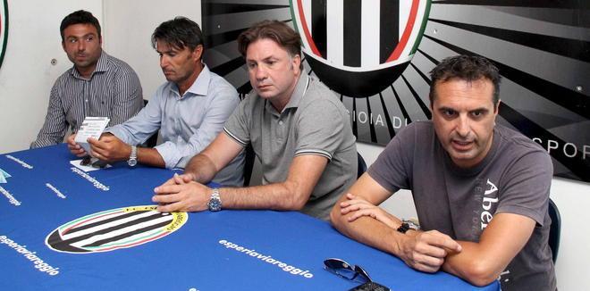 Il Viareggio va a Cremona ma non sarà quello vero 