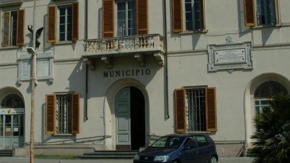 I mezzi comunali rischiano di restare senza benzina