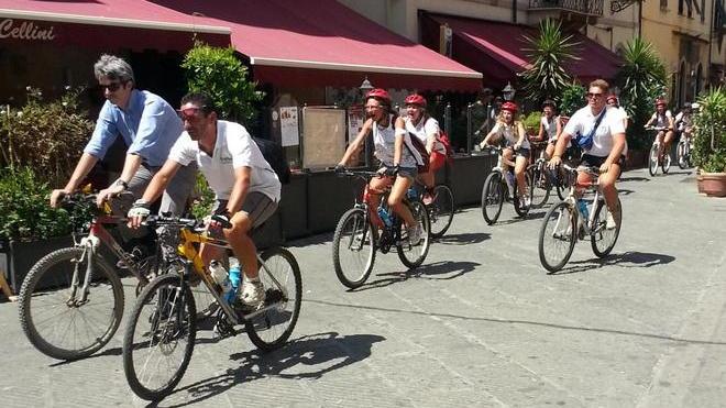 Calcio a 5 verso le finali, un successo il Bici Tour