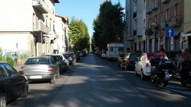 Mille firme per via Sauro «Pronti a bloccare tutto»