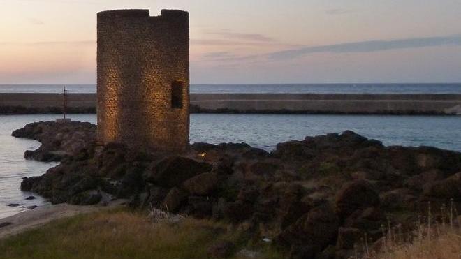 La torre costiera di Frigiano a difesa del porto di Castelsardo