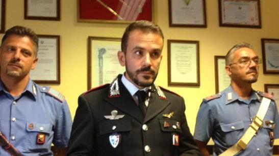 "Se tua figlia fosse più grande l'avrei sposata" e giù botte