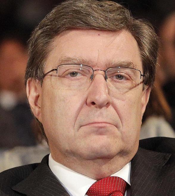 Il ministro in visita al polo siderurgico 