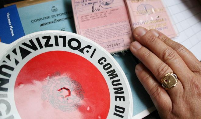 Multato con l’autorizzazione 