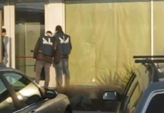 Allarme rosso, la camorra è in città 
