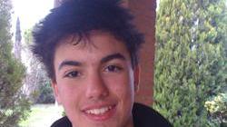 Con lo scooter contro un’auto, muore a 14 anni