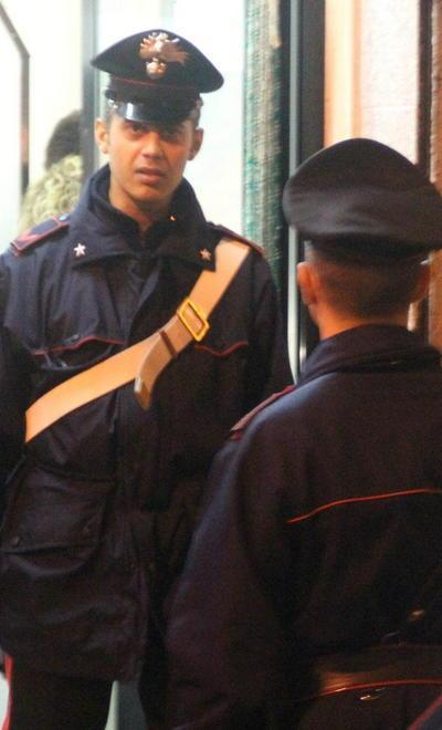 Bottigliate, circolo chiuso 