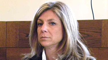 Nesti si è dimessa a causa del processo per le firme elettorali false