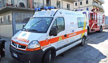 Tamponamento nella notte tre persone ferite 