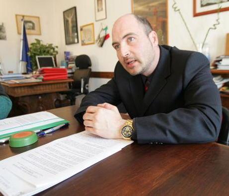 Morìa di pesci nel canale del Casone La rabbia di Bizzarri 