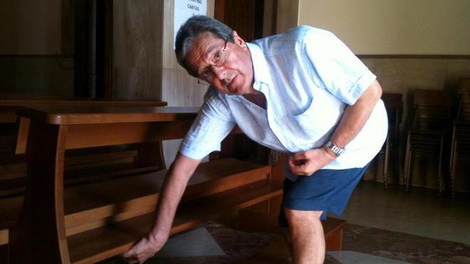 «La chiesa usata per lo spaccio» L’annuncio choc di don Antonio