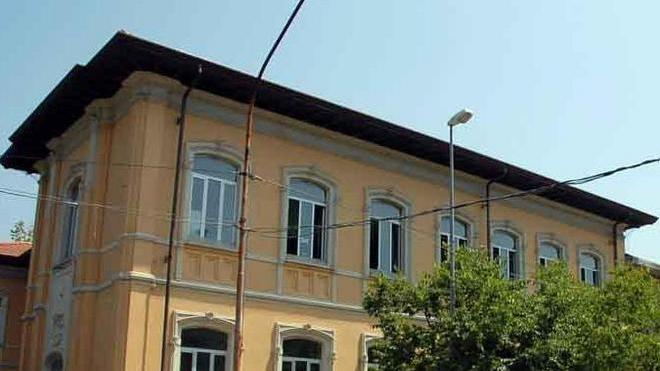 Ex dirigente deve 4mila euro alla scuola