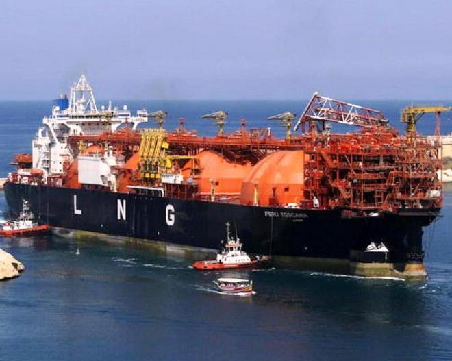 Rigassificatore: Greenpeace chiede garanzie alla Capitaneria 