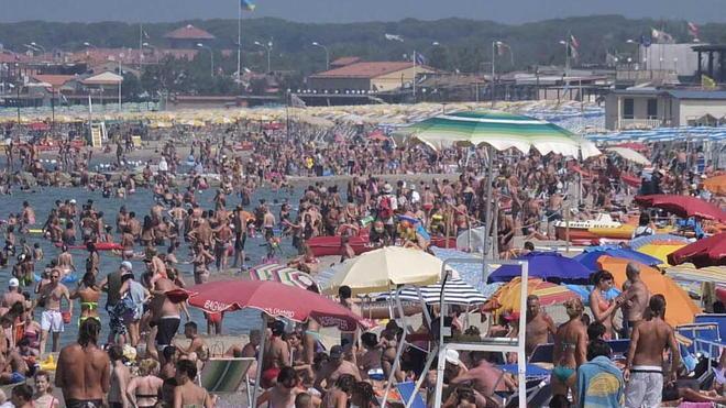 Cara Tirrenia, ti lascio vado al mare a Vecchiano