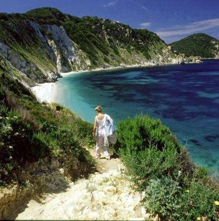«Il Parco cambi marcia sui sentieri» 