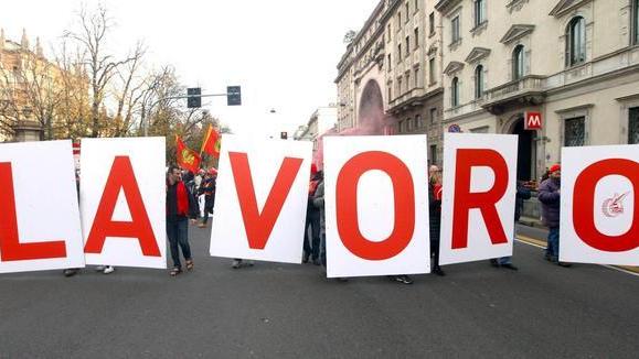 Boom di vertenze sindacali «Le aziende non pagano»
