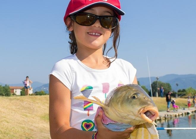 Giovani pescatori crescono 