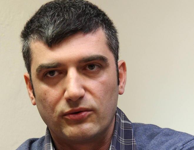 «Inetti ai vertici della società e tutti da cacciare subito»