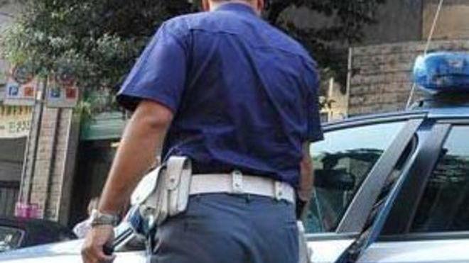 Finti operai svuotano la casa del sacerdote