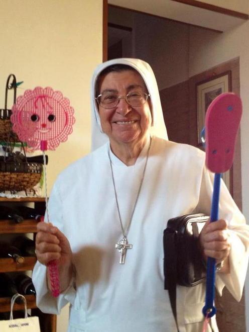 Trasferita suor Teresa un paese è in lacrime 