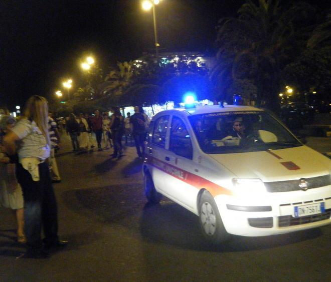 Passeggiata, raffica di multe Suolo pubblico nel mirino 