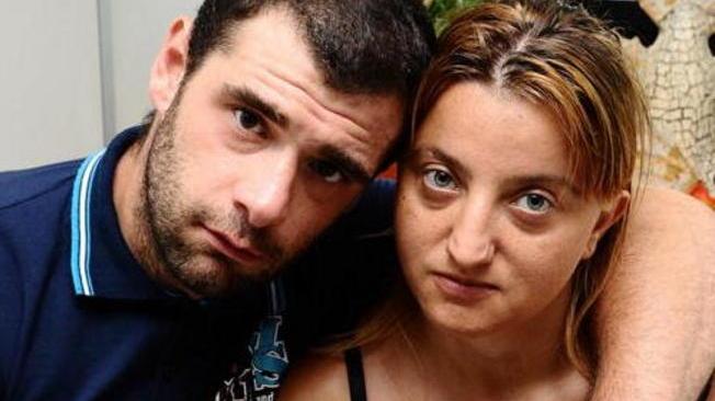 Sfrattato, senza soldi con la donna incinta: «Non so dove andare»