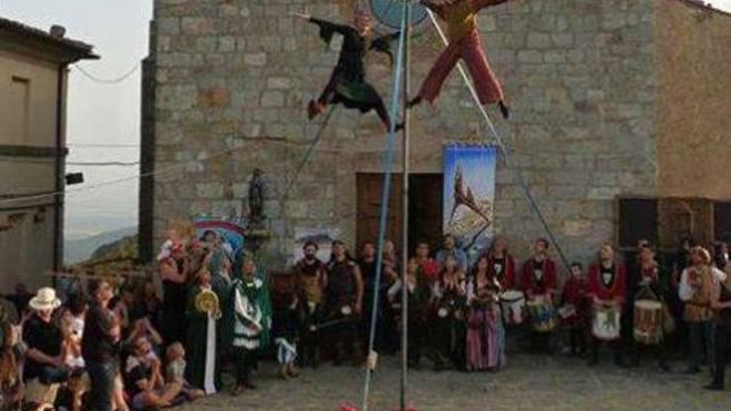 Il Comune “sabota” la festa del borgo