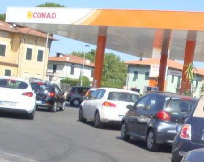 Assalto al distributore low cost code in via di Tiglio 