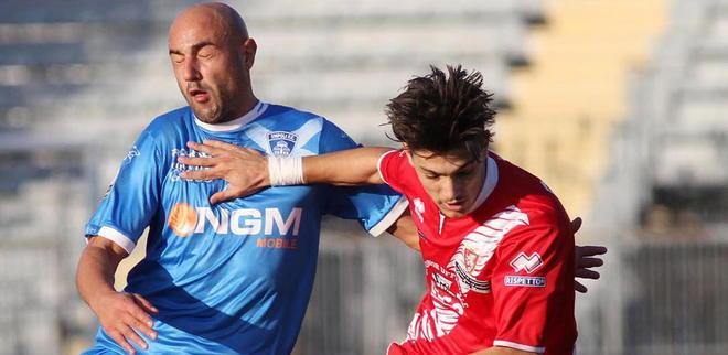 Un rinforzo per Sarri arriva il difensore Barba 