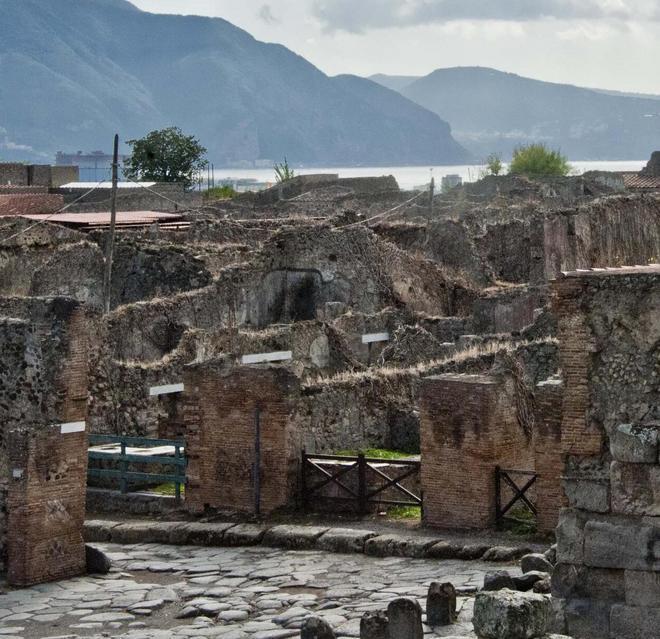 «Senza i cinesi qui avremmo un’altra Pompei» 