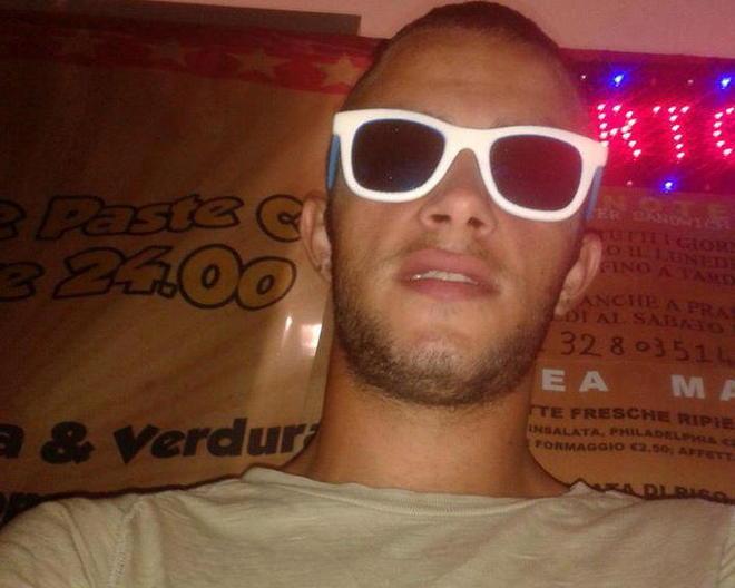 Ucciso a coltellate, convalidato l’arresto del ventunenne 