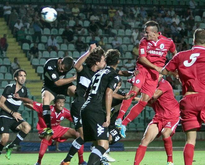 Lucchesi: completeremo la squadra 